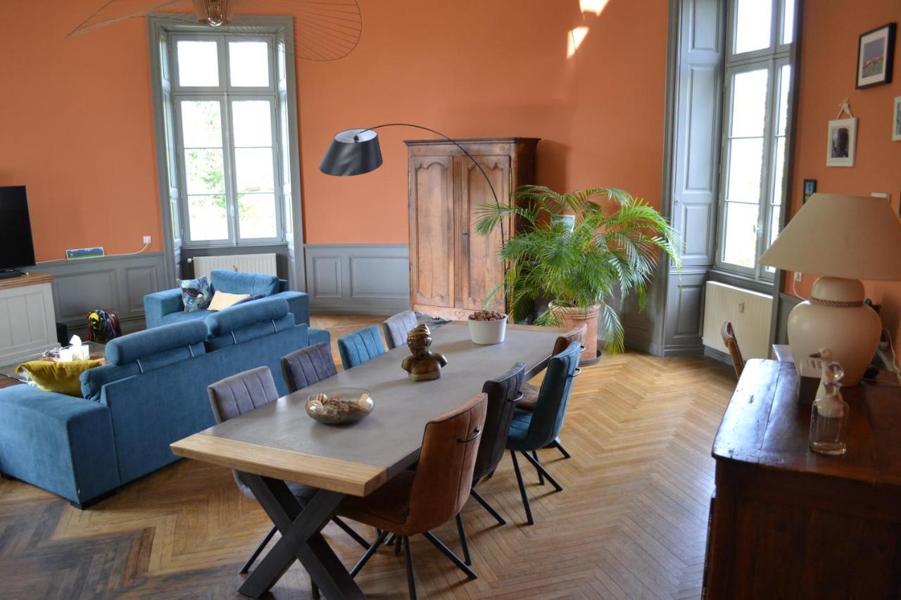 Appart'Chateau La Varenne Apartamento Exterior foto