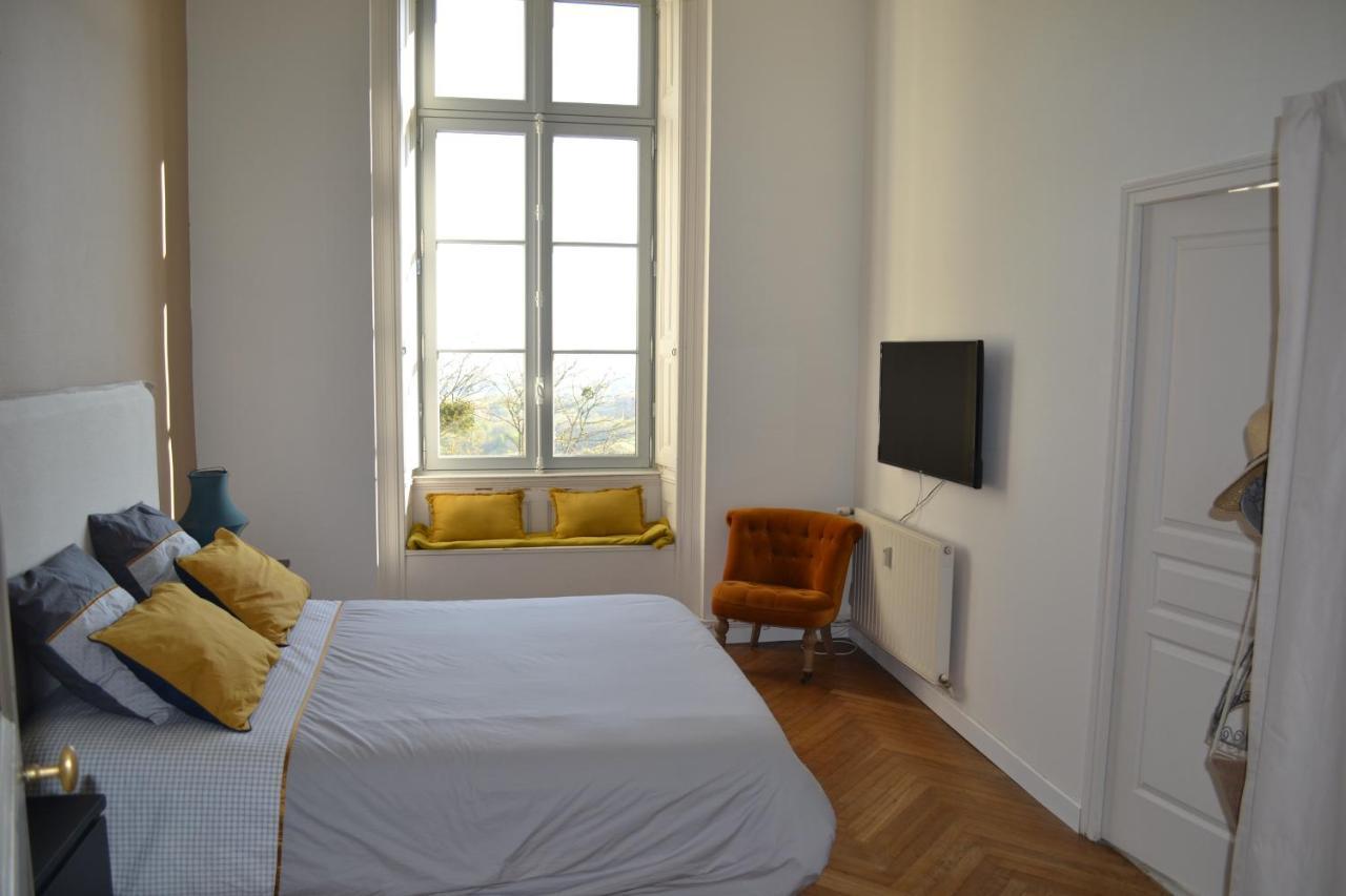 Appart'Chateau La Varenne Apartamento Exterior foto